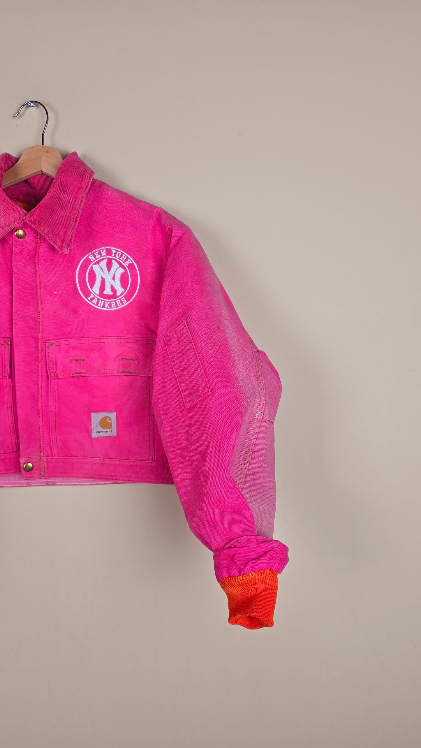 Vintage Carhartt X NY Yankees Cropped Jacket | Pink | Size M | 116