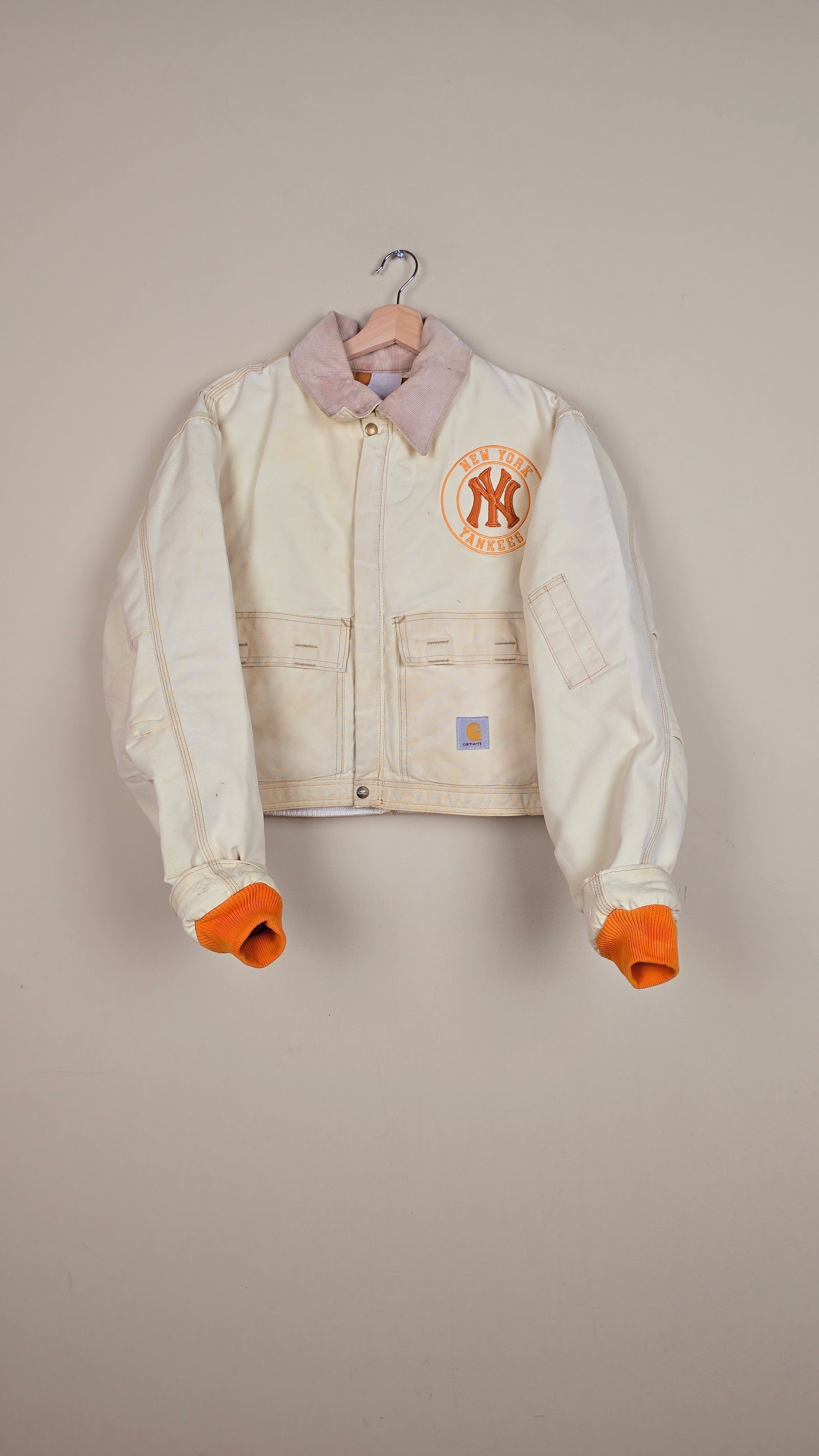 Vintage Carhartt X NY Yankees Cropped Jacket | Beige | Size L | 118