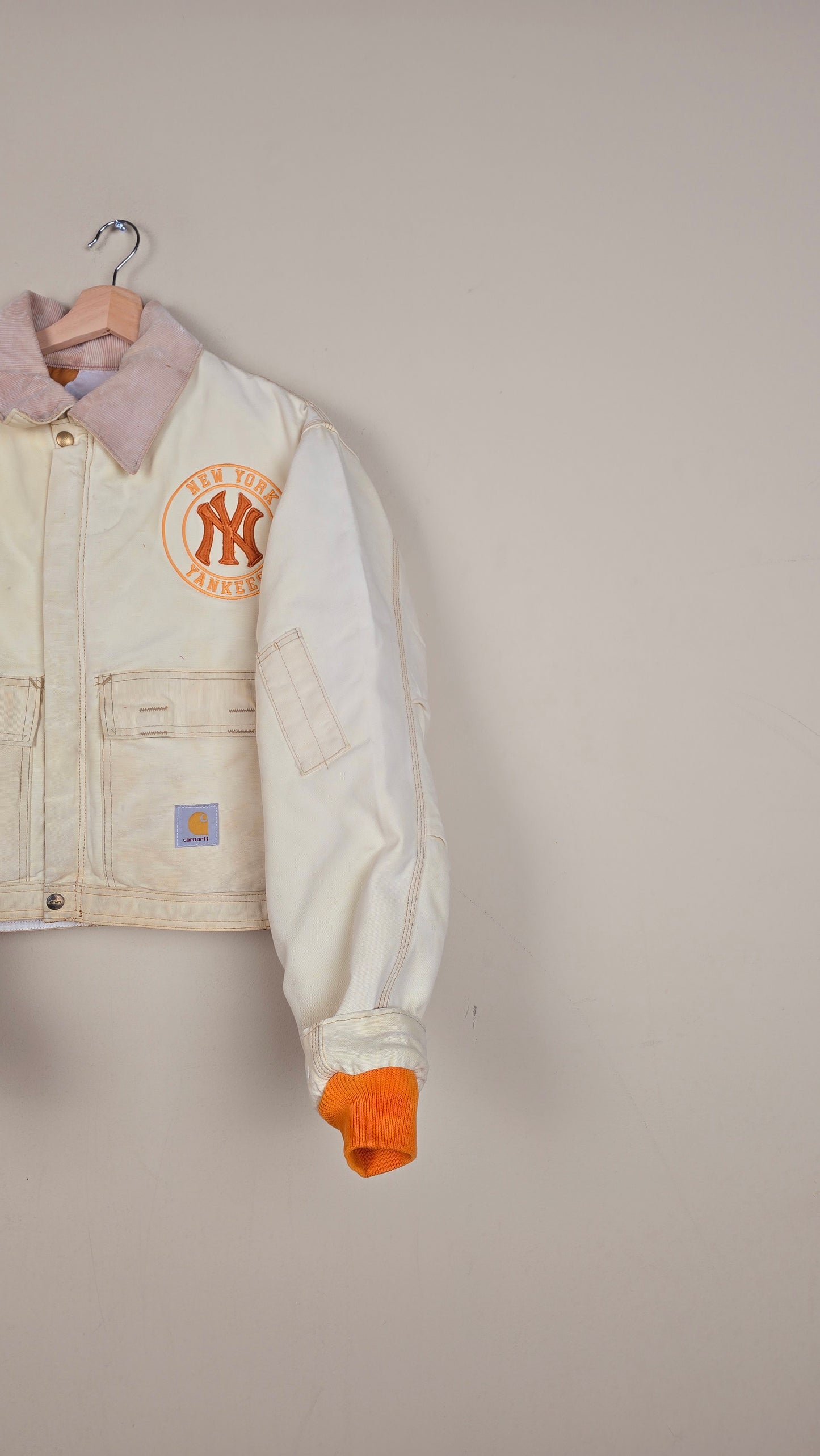 Vintage Carhartt X NY Yankees Cropped Jacket | Beige | Size L | 118