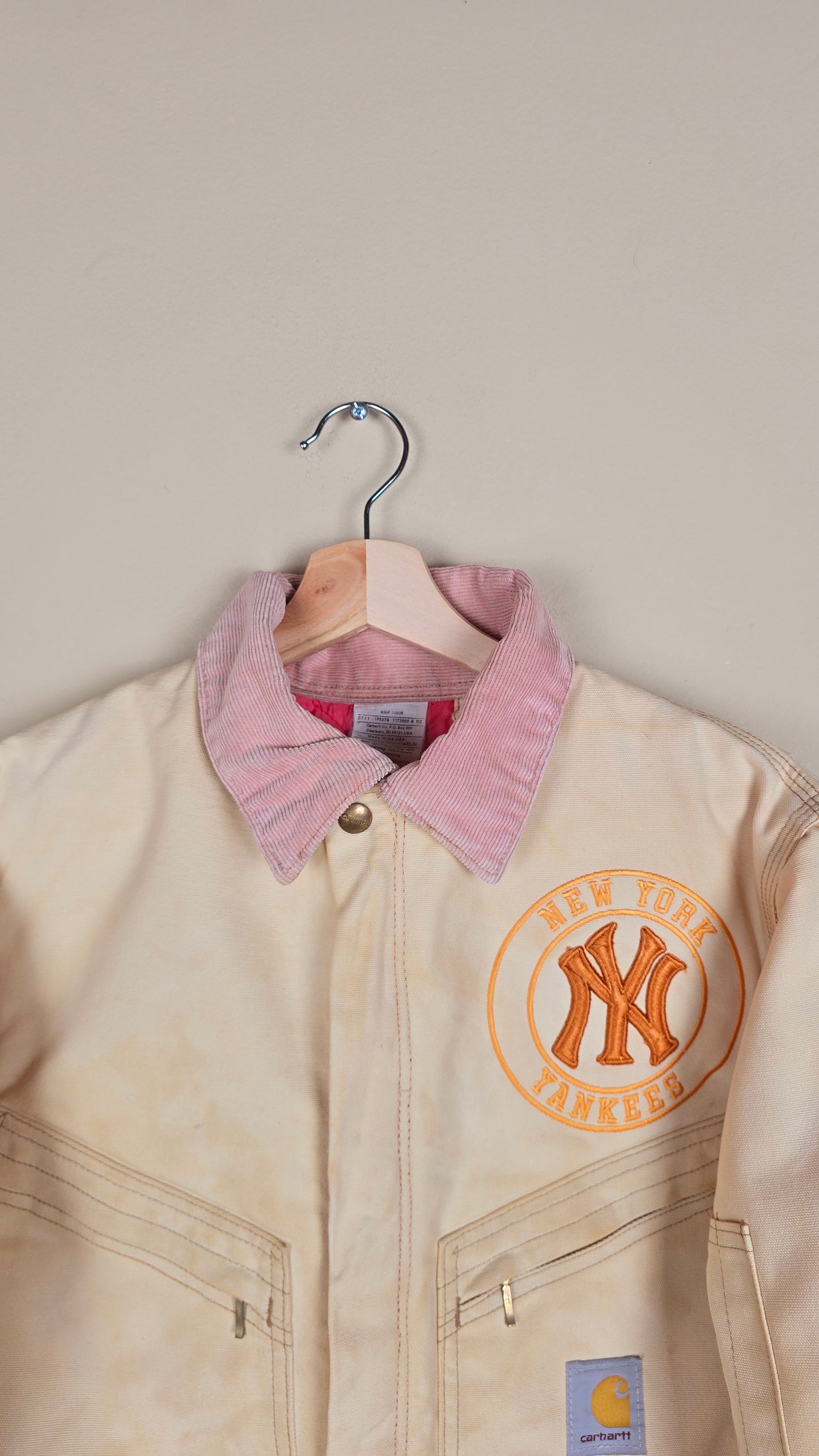 Vintage Carhartt X NY Yankees Cropped Jacket | Beige | Size S | 119