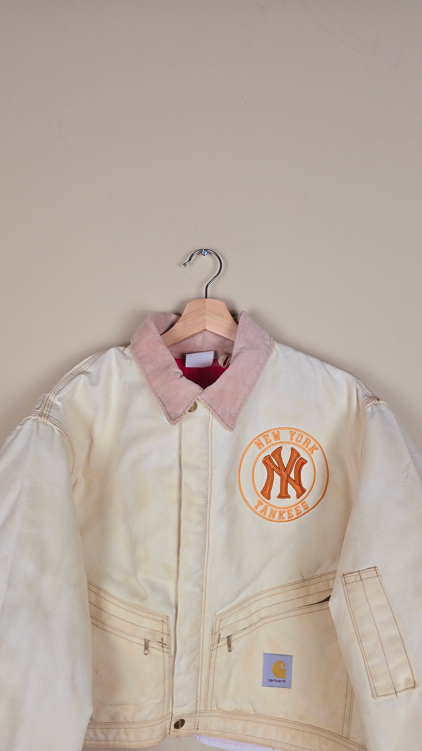 Vintage Carhartt X NY Yankees Cropped Jacket | Beige | Size S | 122