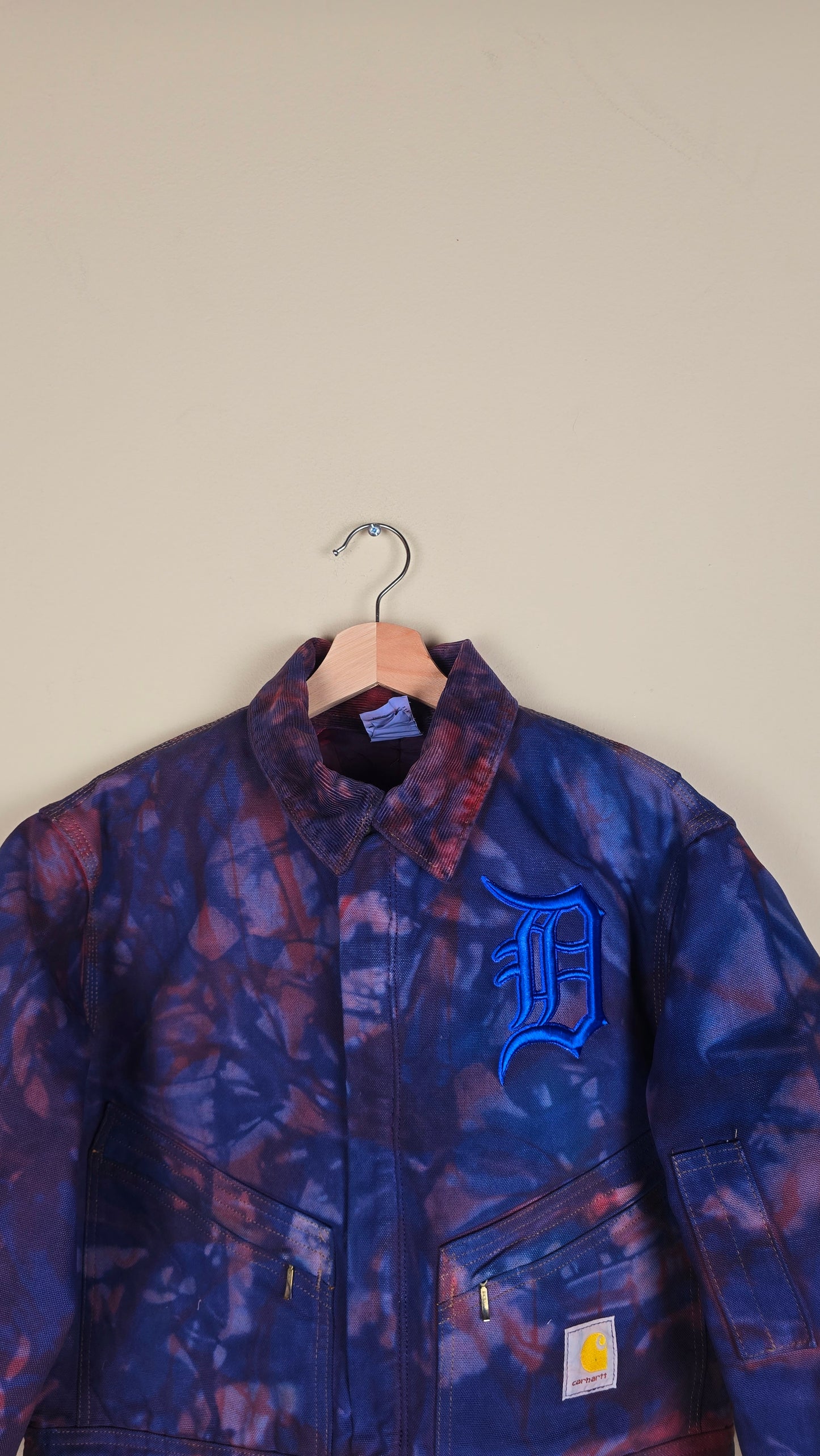 Vintage Carhartt X Detroit Cropped Jacket | Camo | Size M | 127