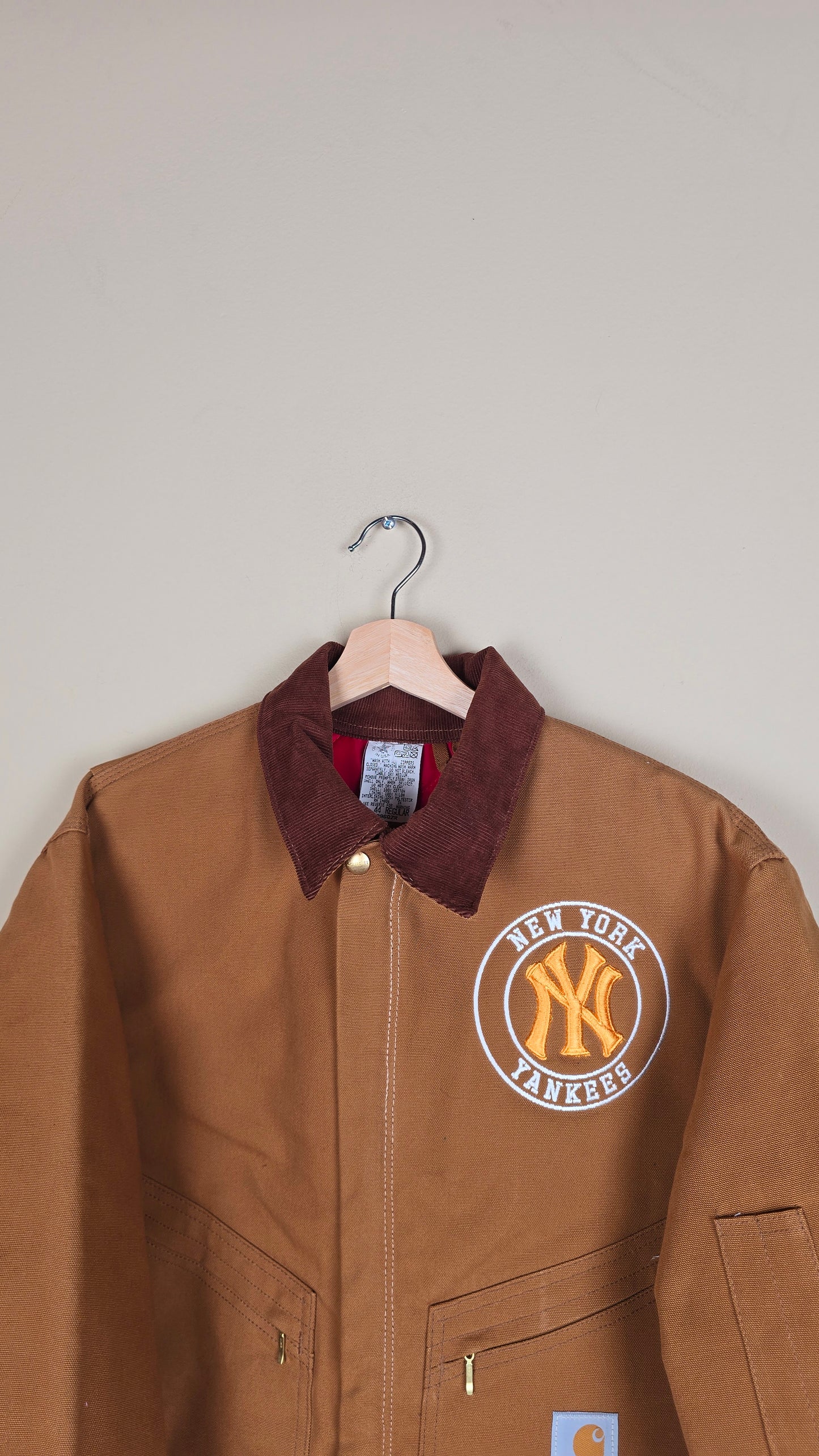 Vintage Carhartt X NY Yankees Cropped Jacket | Brown | Size L | 159