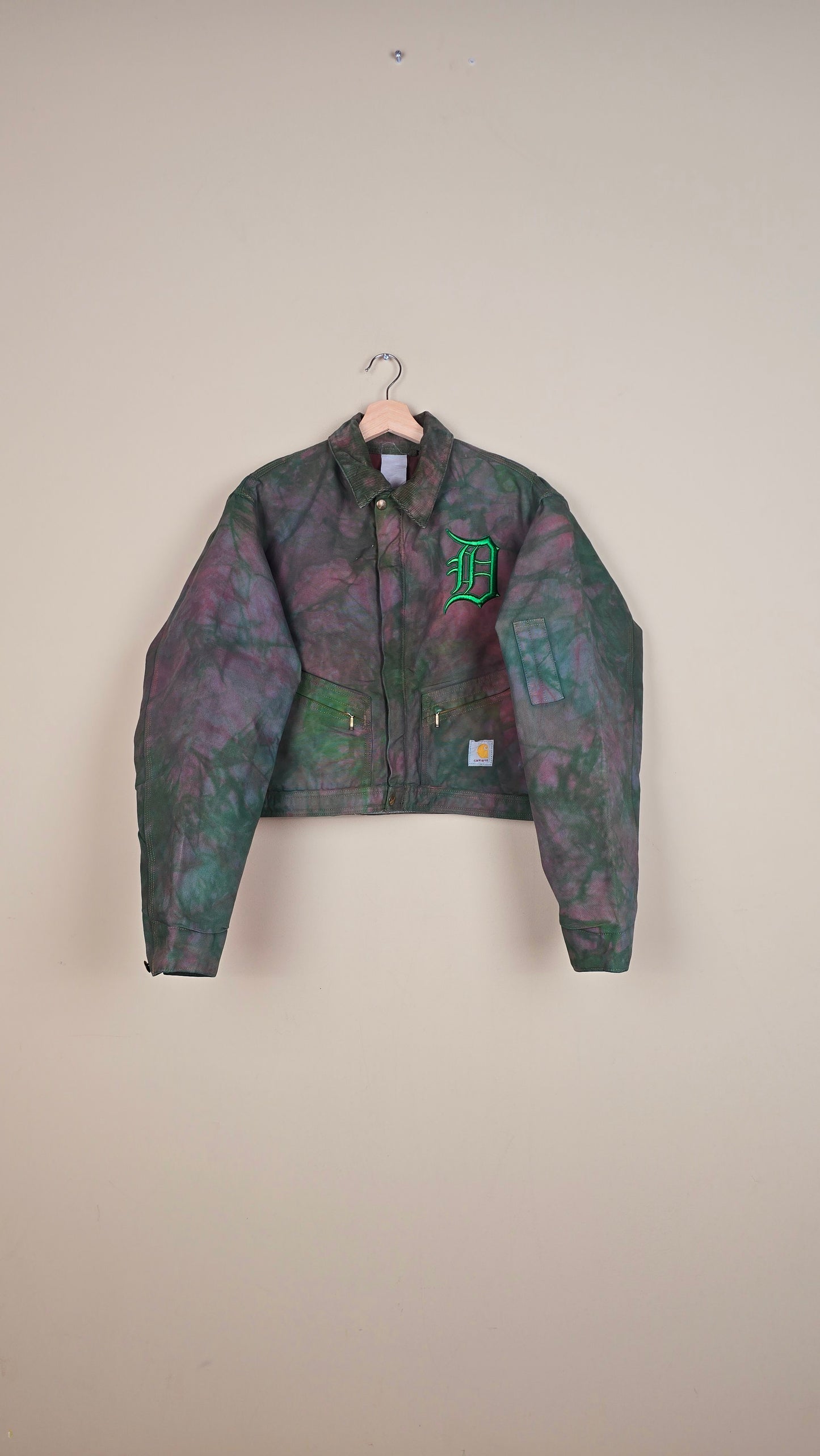 Vintage Carhartt X Detroit Cropped Jacket | Camo | Size M | 152