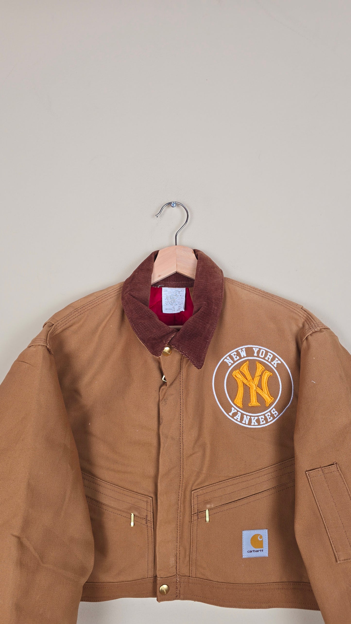 Vintage Carhartt X NY Yankees Cropped Jacket | Brown | Size M | 163
