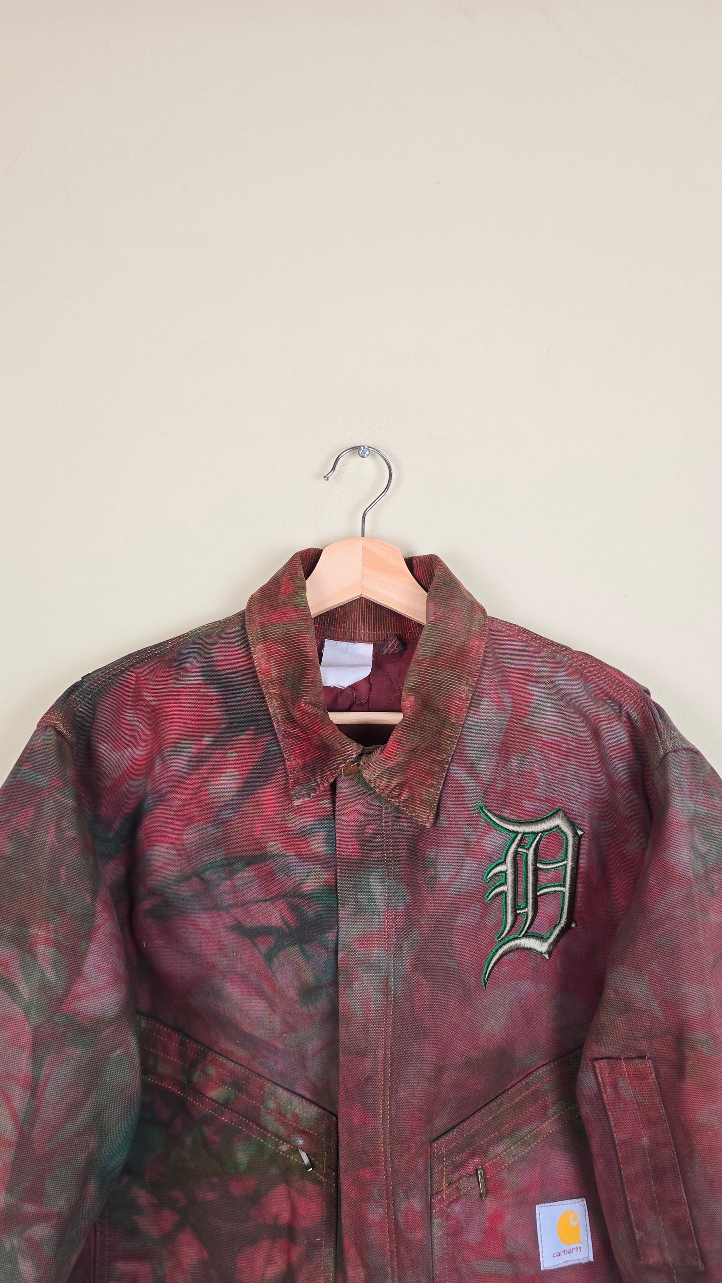 Vintage Carhartt X Detroit Cropped Jacket | Camo | Size M | 172