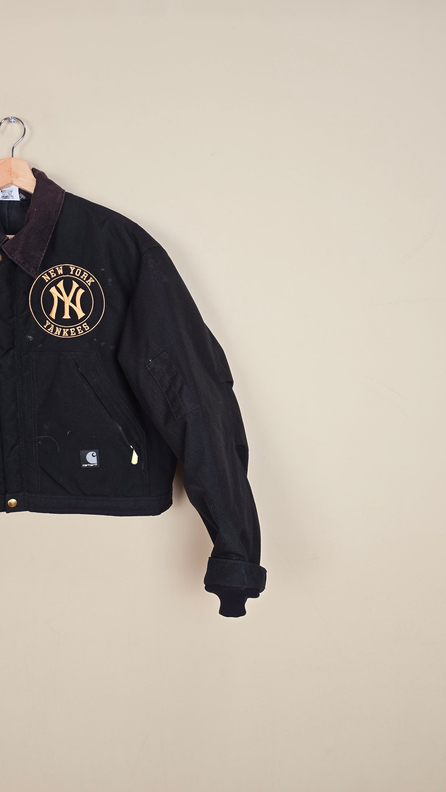 Vintage Carhartt X NY Yankees Cropped Jacket | Black | Size M/L | 176
