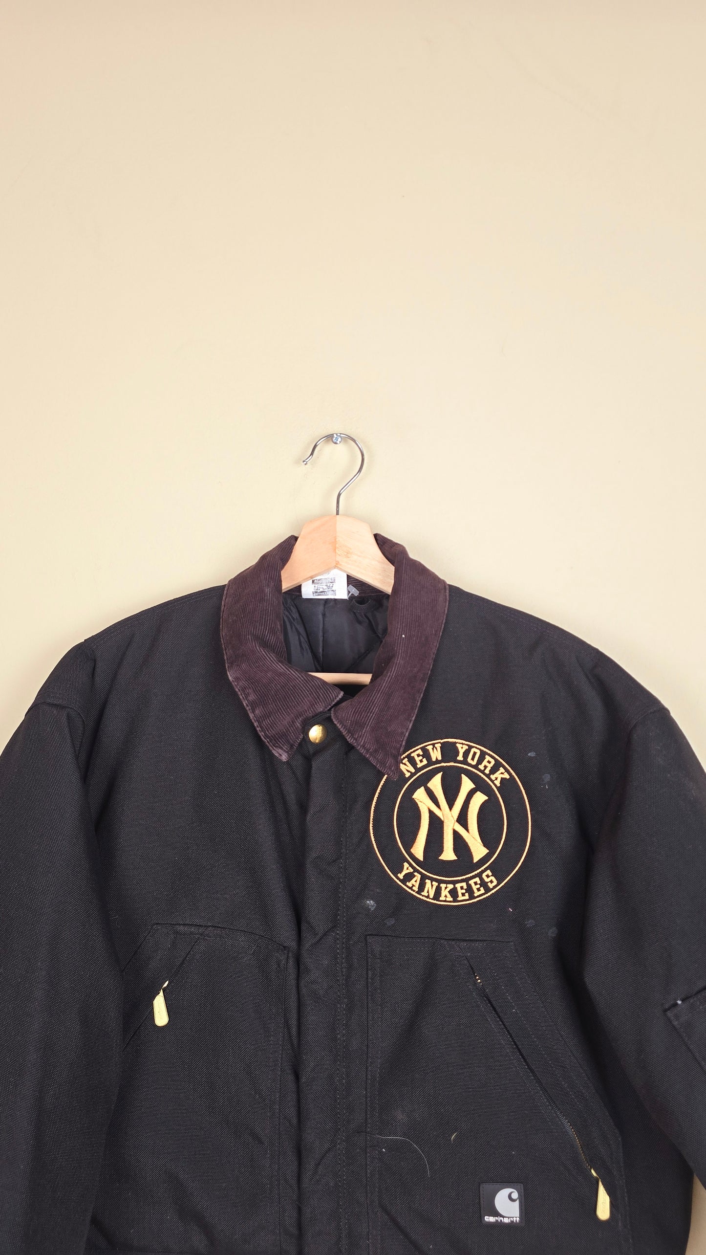 Vintage Carhartt X NY Yankees Cropped Jacket | Black | Size M/L | 176