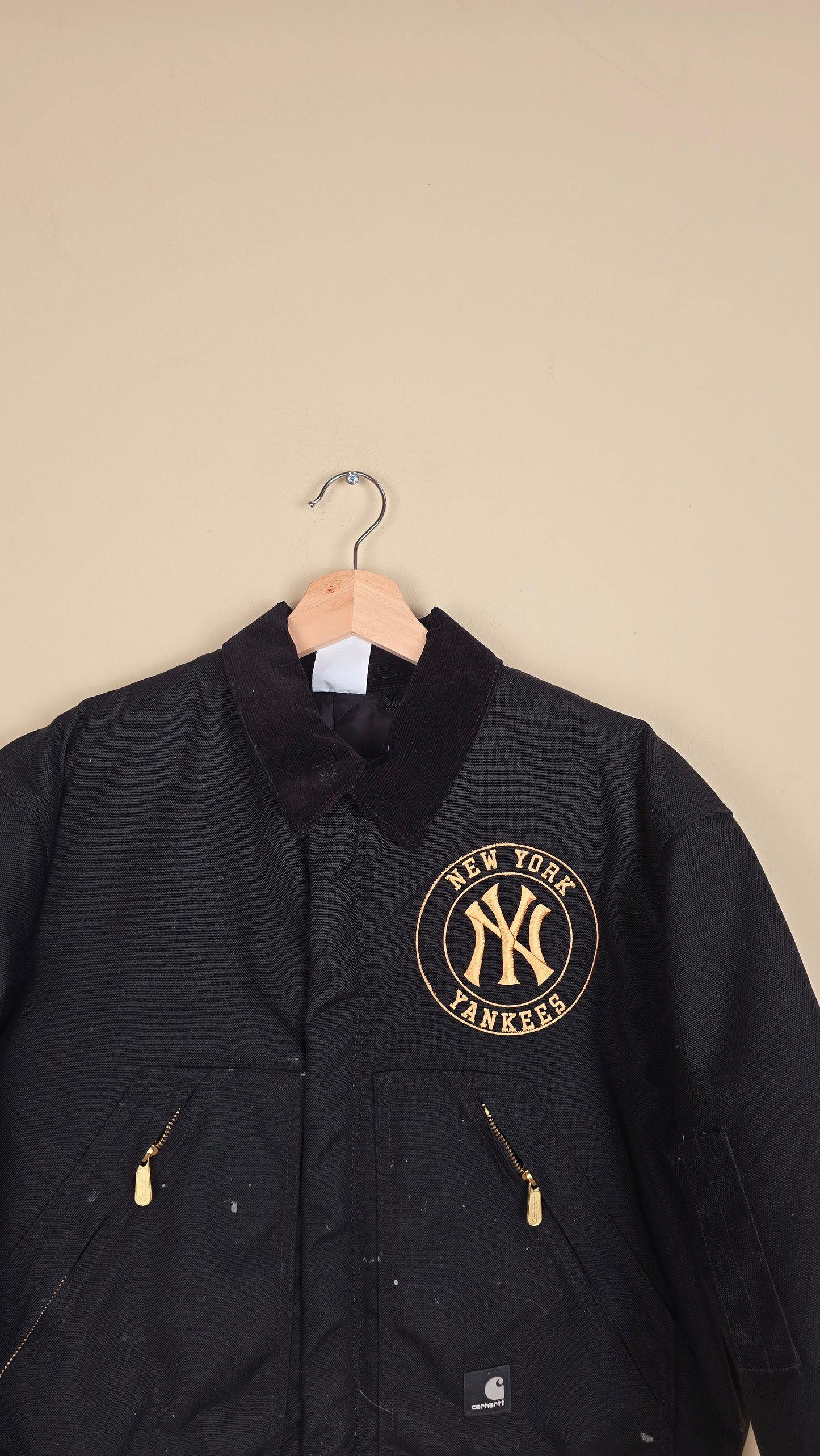 Vintage Carhartt X NY Yankees Cropped Jacket | Beige | Size M/L | 177