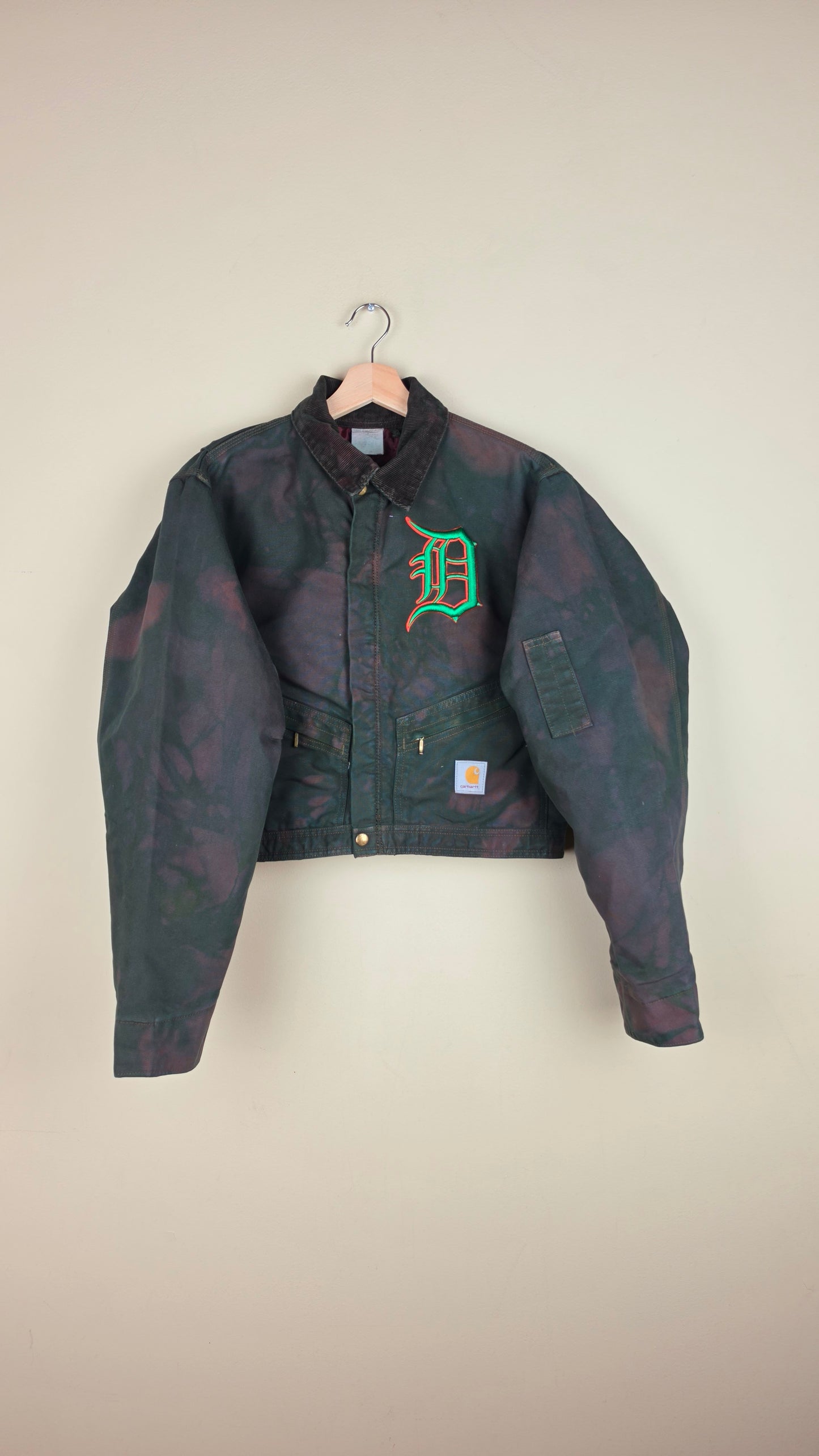 Vintage Carhartt X Detroit Cropped Jacket | Camo Green | Size M | AU02