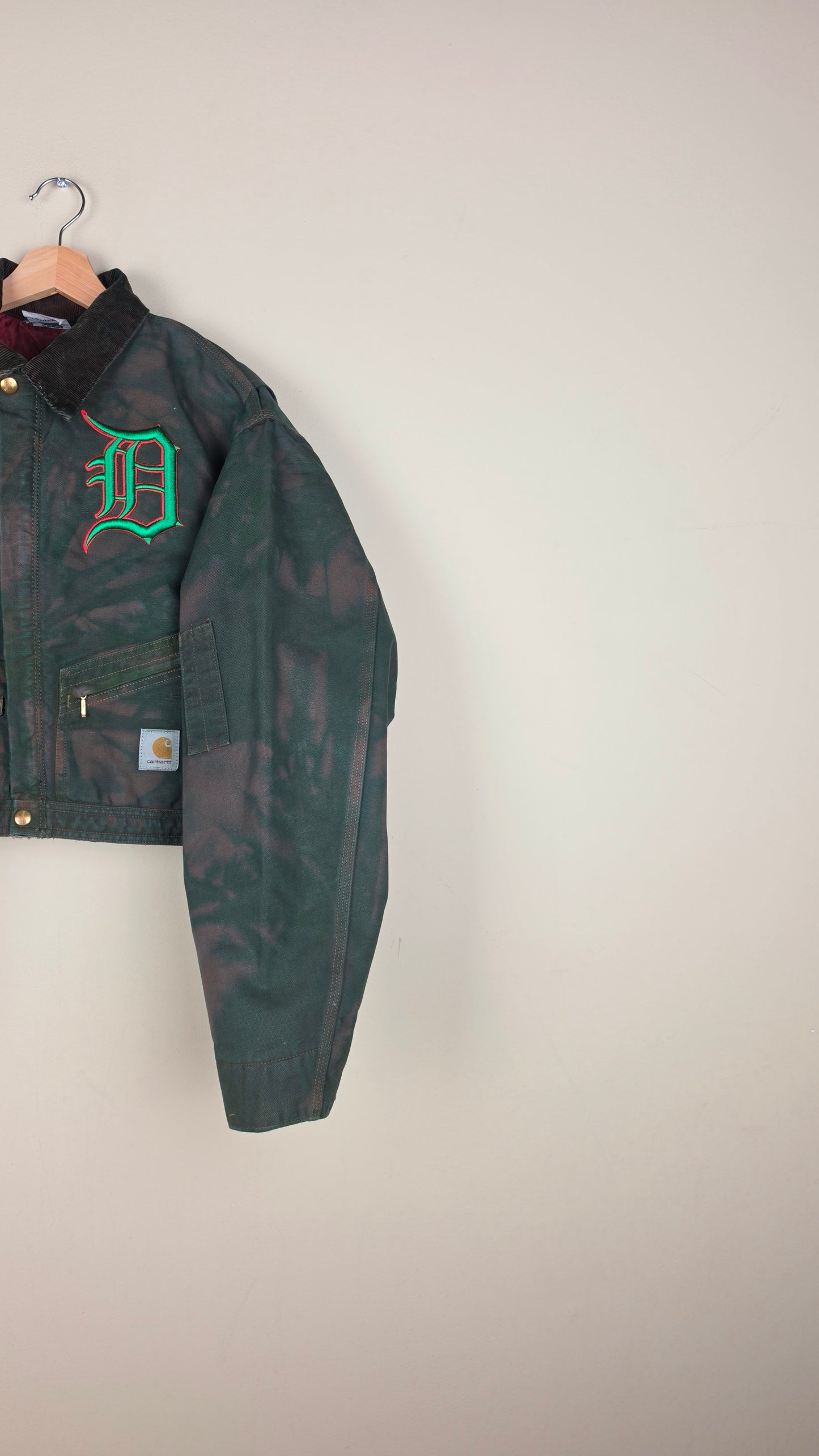 Vintage Carhartt X Detroit Cropped Jacket | Camo Green | Size L | AU25