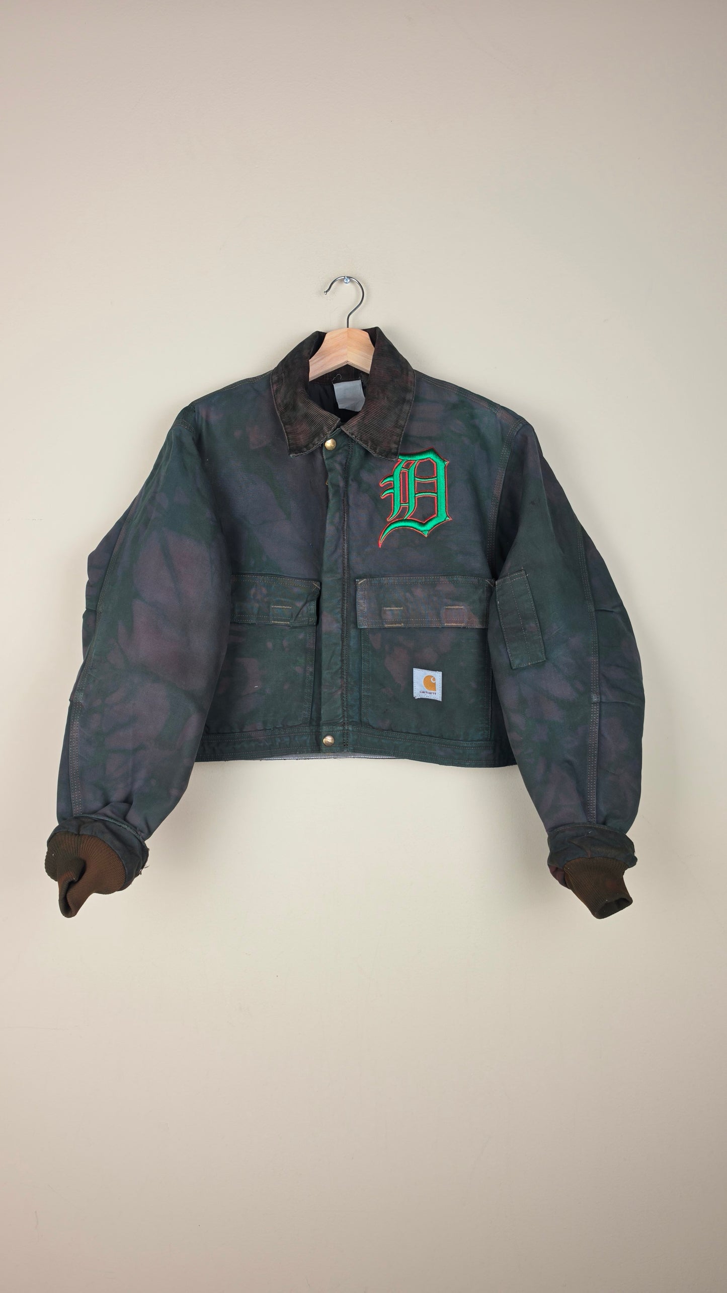 Vintage Carhartt X Detroit Cropped Jacket | Camo Green | Size M | AU53