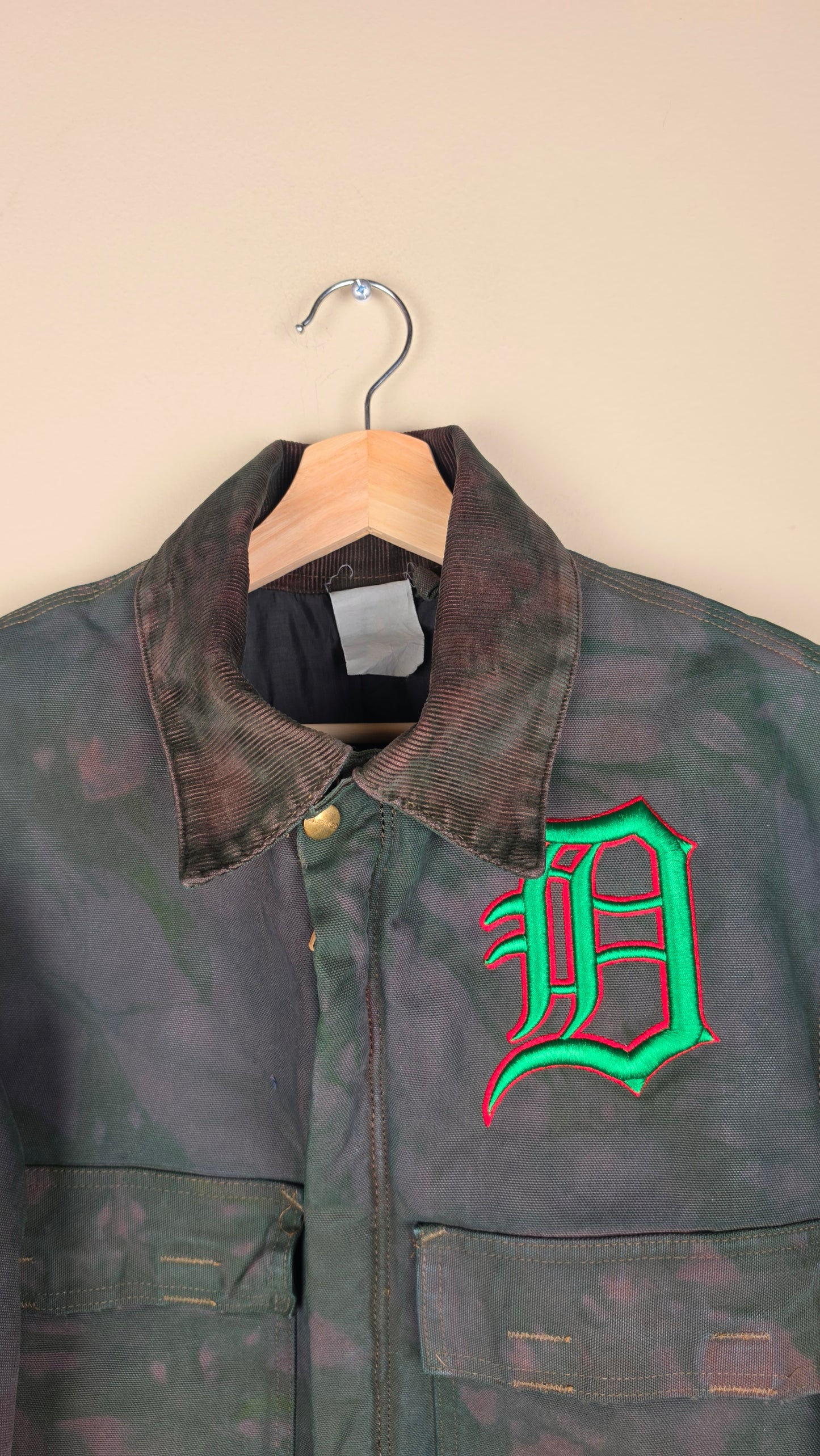 Vintage Carhartt X Detroit Cropped Jacket | Camo Green | Size M | AU53