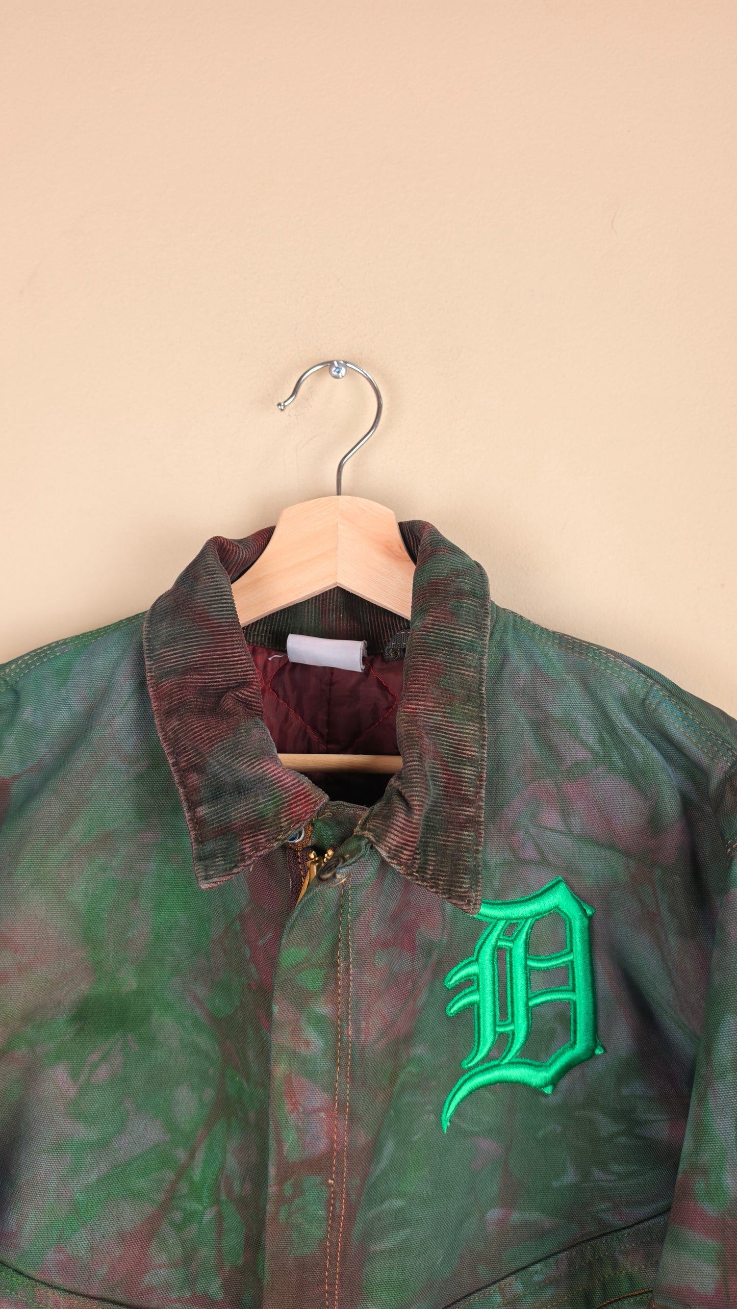 Vintage Carhartt X Detroit Cropped Jacket | Camo Green | Size M | AU98